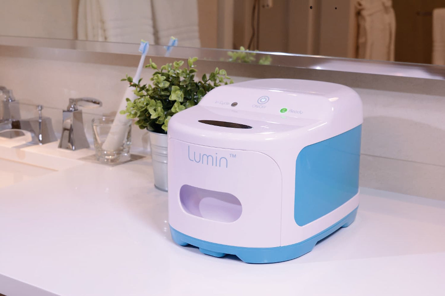 Lumin CPAP Mask Cleaner, photo right