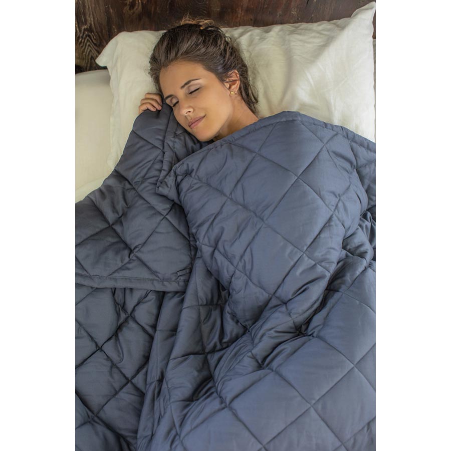 BEST IN REST Levata Weighted Blanket - Lying in Bed